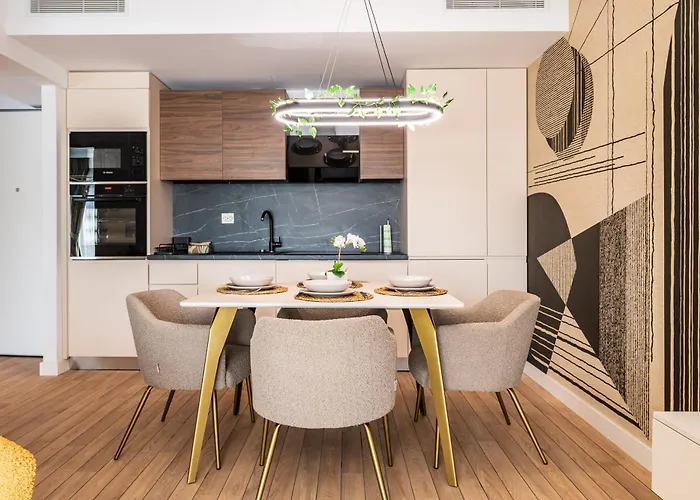 Apartment Maison Lumiere - A Modern Designer In Bucharest