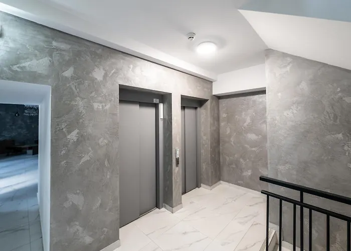 Maison Lumiere - A Modern Designer In Bucharest