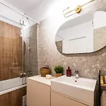 Maison Lumiere - A Modern Designer In