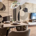 Maison Lumiere - A Modern Designer In * Bukarest